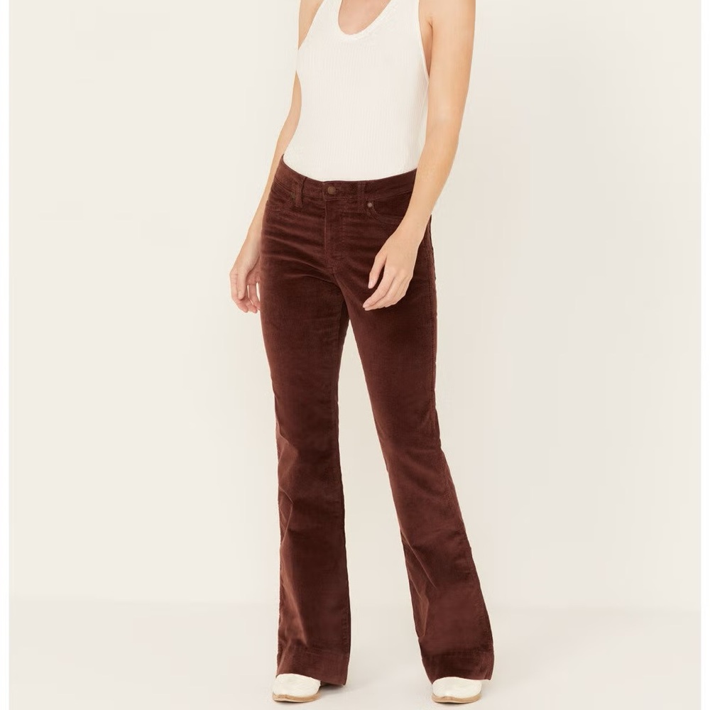 Wrangler Women’s Corduroy High Rise Jeans